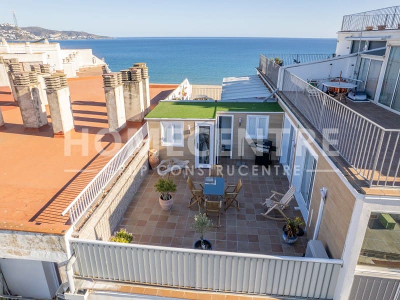 3 bedroom Apartment for sale in Empuriabrava - € 325,000 (Ref: 9379136)