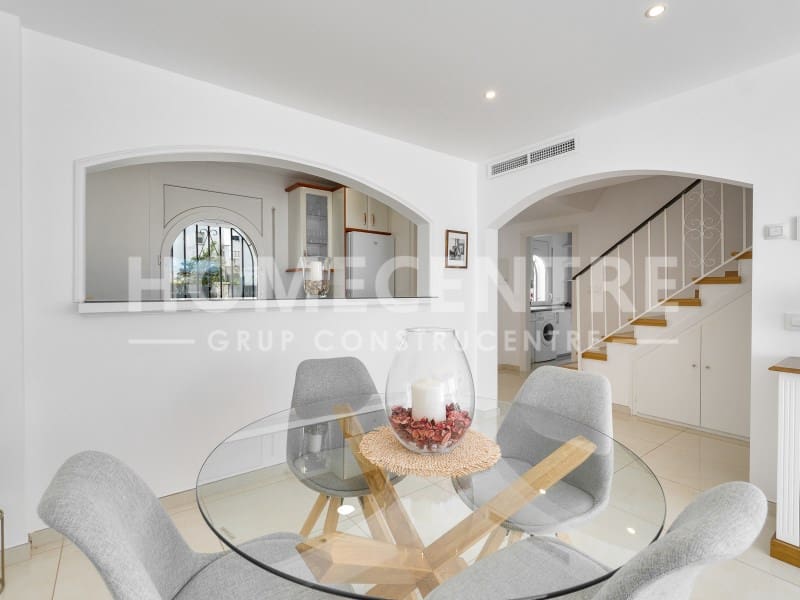 3 Zimmer Reihenhaus zu verkaufen in Empuriabrava mit Garage - 670.000 € (Ref: 9386400)