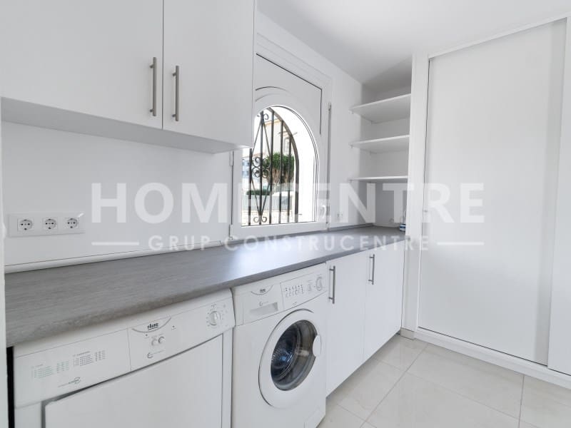 3 Zimmer Reihenhaus zu verkaufen in Empuriabrava mit Garage - 670.000 € (Ref: 9386400)