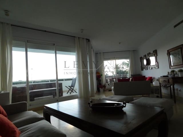 2 quarto Apartamento de Praia para venda em Puerto Banus, Marbella com piscina garagem - 1 500 000 € (Ref: 9583196)