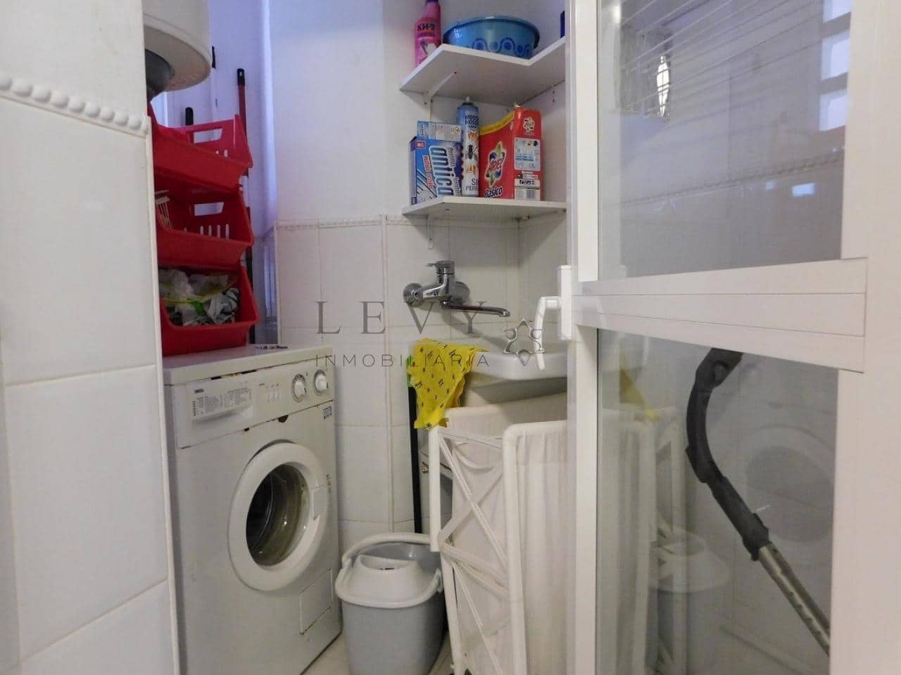 2 Zimmer Strandapartment zu verkaufen in Puerto Banus mit Pool Garage - 1.500.000 € (Ref: 9583196)