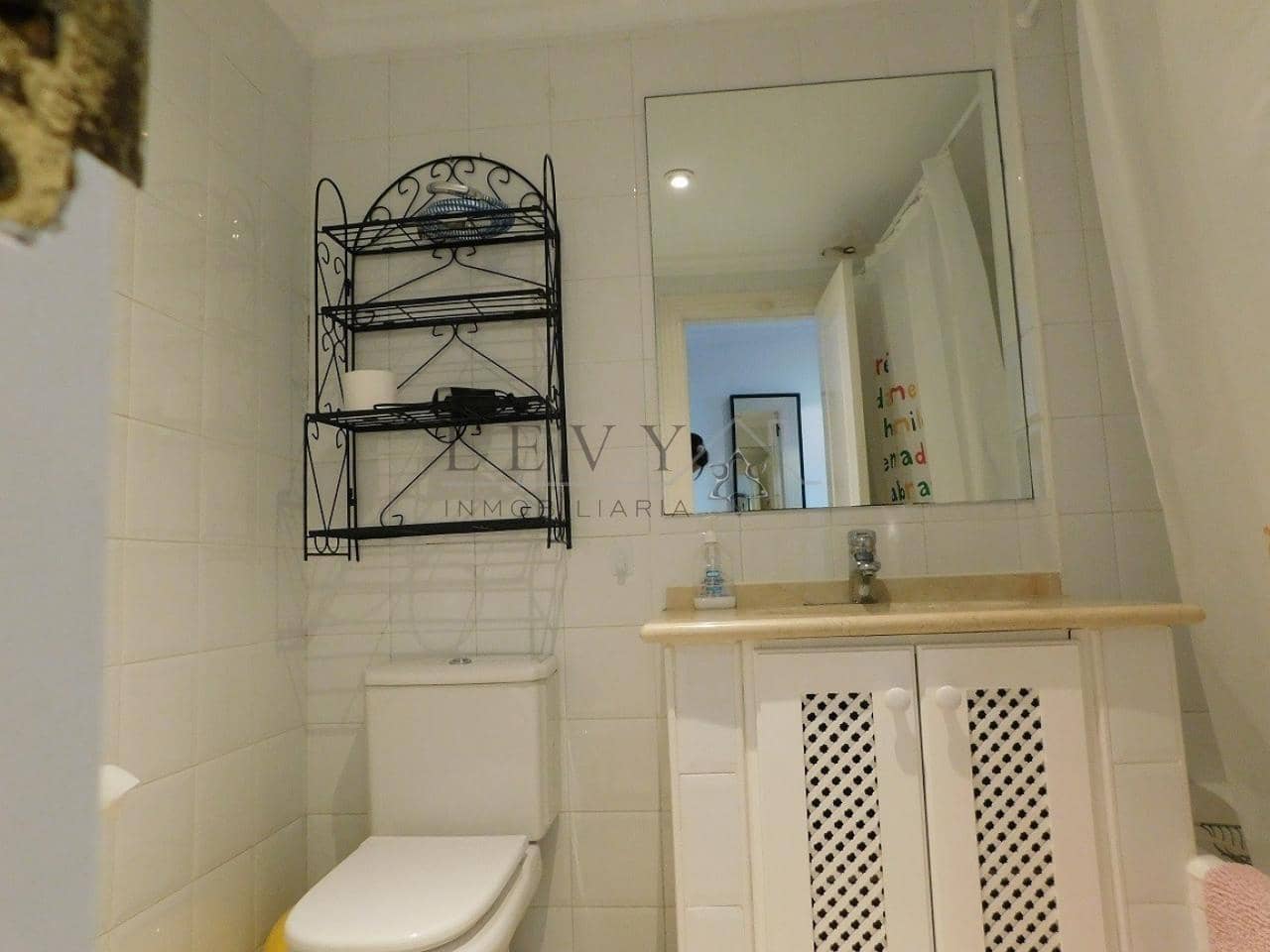 2 Zimmer Strandapartment zu verkaufen in Puerto Banus mit Pool Garage - 1.500.000 € (Ref: 9583196)