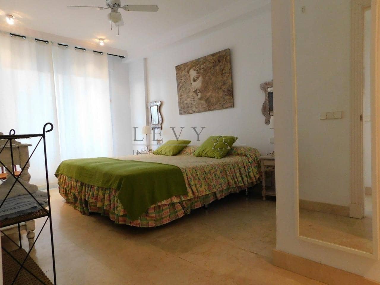 2 Zimmer Strandapartment zu verkaufen in Puerto Banus mit Pool Garage - 1.500.000 € (Ref: 9583196)