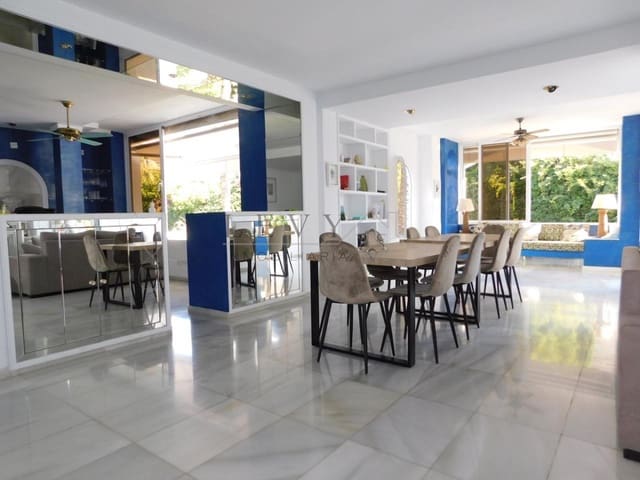 3 slaapkamer Strandappartement te koop in Puerto Banus, Marbella met zwembad garage - € 1.350.000 (Ref: 9583197)