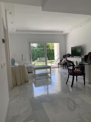 2 slaapkamer Strandappartement te koop in Puerto Banus, Marbella met zwembad garage - € 700.000 (Ref: 9583199)