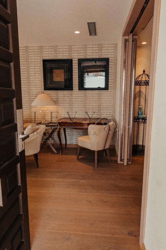 1 chambre Appartement à vendre à Marbella avec piscine garage - 1 100 000 € (Ref: 9583200)