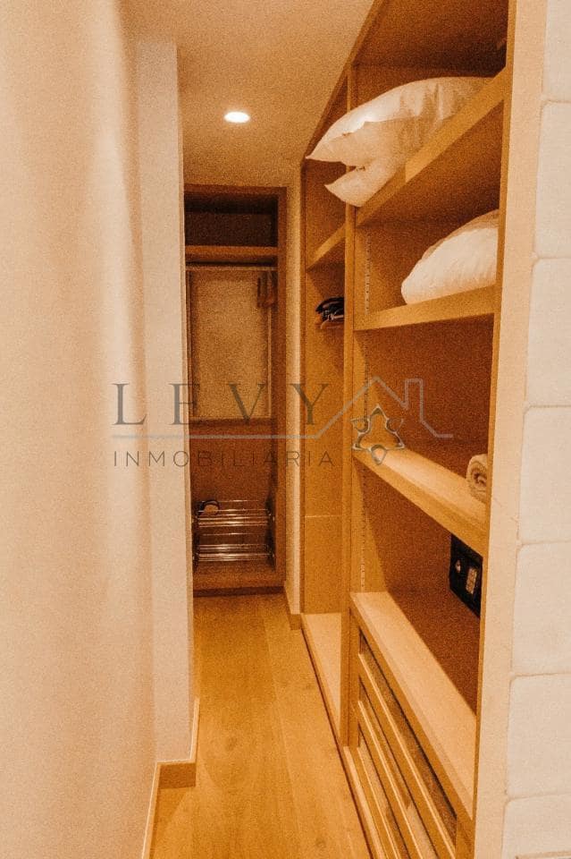 1 chambre Appartement à vendre à Marbella avec piscine garage - 1 100 000 € (Ref: 9583200)