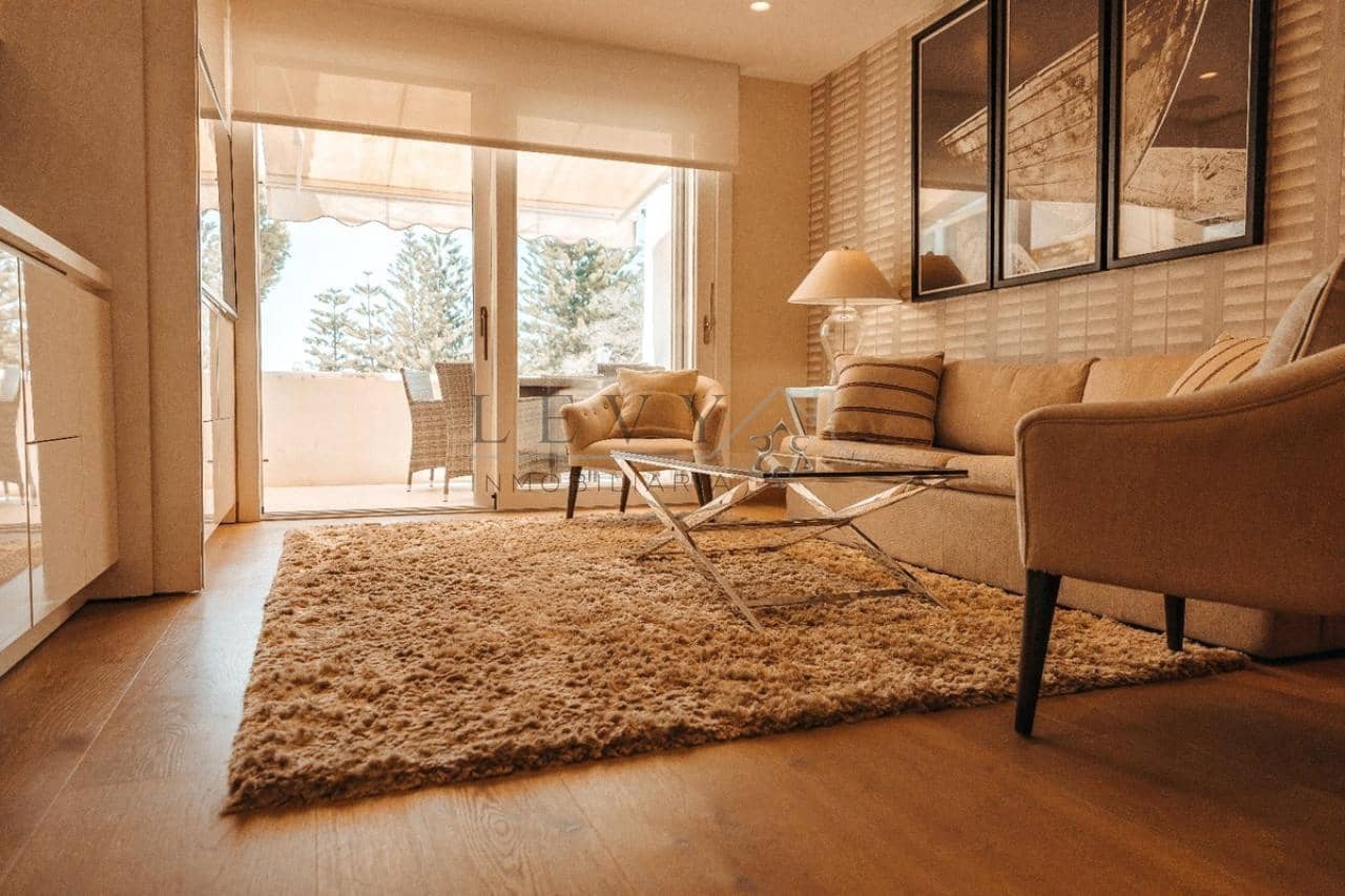 1 chambre Appartement à vendre à Marbella avec piscine garage - 1 100 000 € (Ref: 9583200)