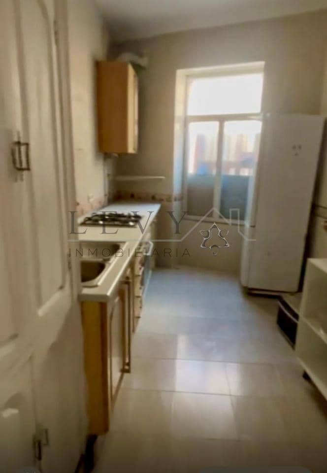 6 bedroom Flat for sale in Melilla - € 260,000 (Ref: 9583201)