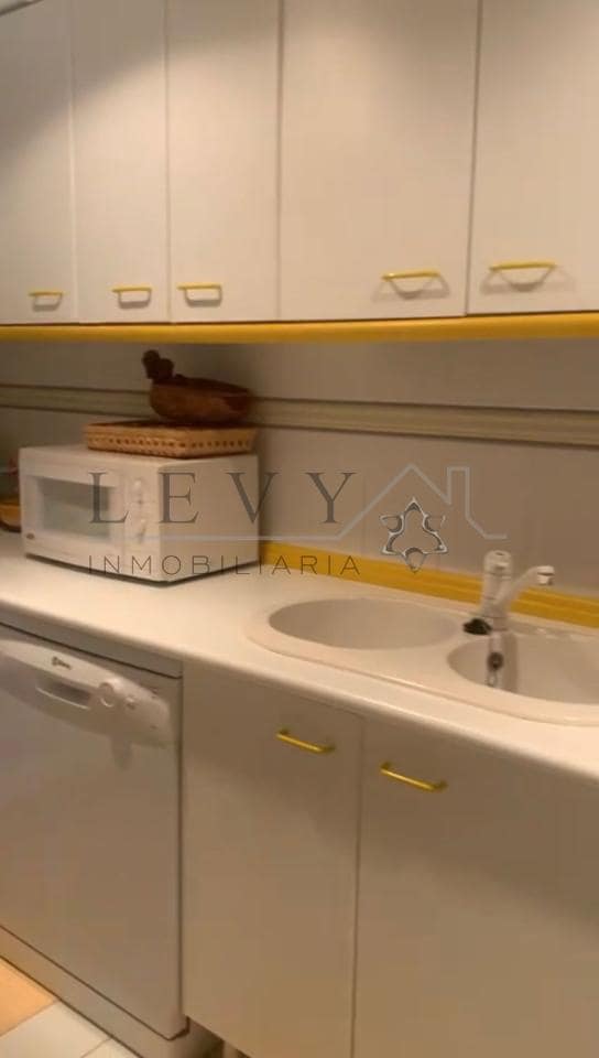 2 slaapkamer Flat te koop in Puerto Banus - € 550.000 (Ref: 9583204)