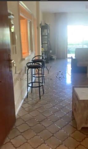 2 slaapkamer Flat te koop in Puerto Banus, Marbella - € 550.000 (Ref: 9583204)