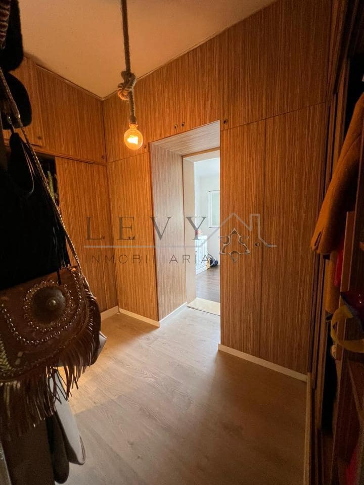 3 makuuhuone Asunto myytävänä paikassa Nueva Andalucia mukana uima-altaan 
autotalli - 300 000 € (Ref: 9583206)