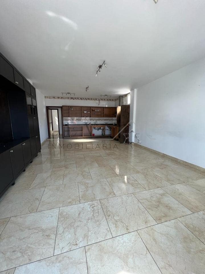 Casa de 8 habitaciones en Benalmádena en venta con garaje - 750.000 € (Ref: 9583207)