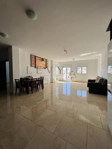 8 makuuhuone Omakotitalo myytävänä paikassa Arroyo de la Miel, Benalmádena mukana 
autotalli - 750 000 € (Ref: 9583207)