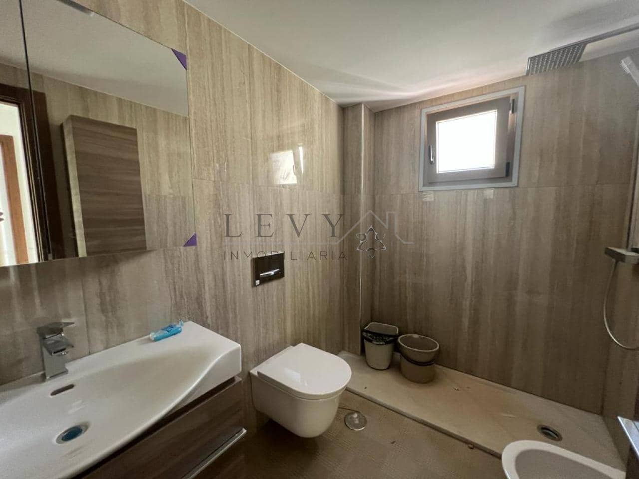 Piso de 2 habitaciones en Torremolinos en venta con piscina - 620.400 € (Ref: 9583208)