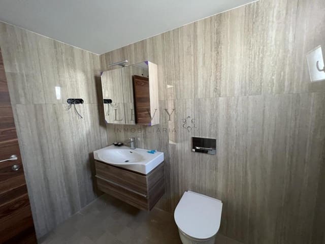 Piso de 2 habitaciones en Torremolinos en venta con piscina - 620.400 € (Ref: 9583208)