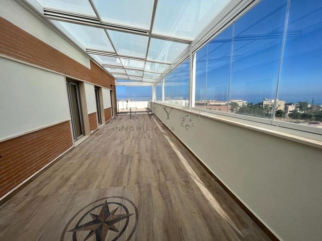 Piso de 2 habitaciones en Torremolinos en venta con piscina - 620.400 € (Ref: 9583208)