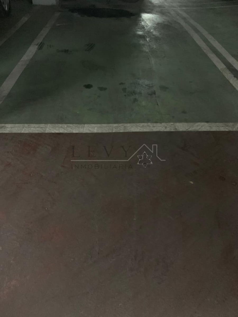 4 Zimmer Wohnung zu verkaufen in Malaga Stadt - 460.000 € (Ref: 9583209)