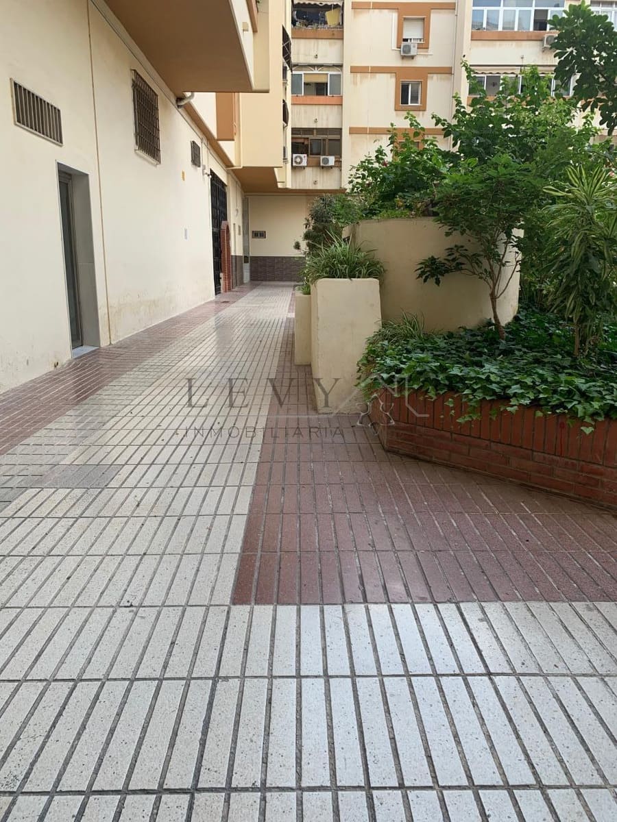 4 Zimmer Wohnung zu verkaufen in Malaga Stadt - 460.000 € (Ref: 9583209)