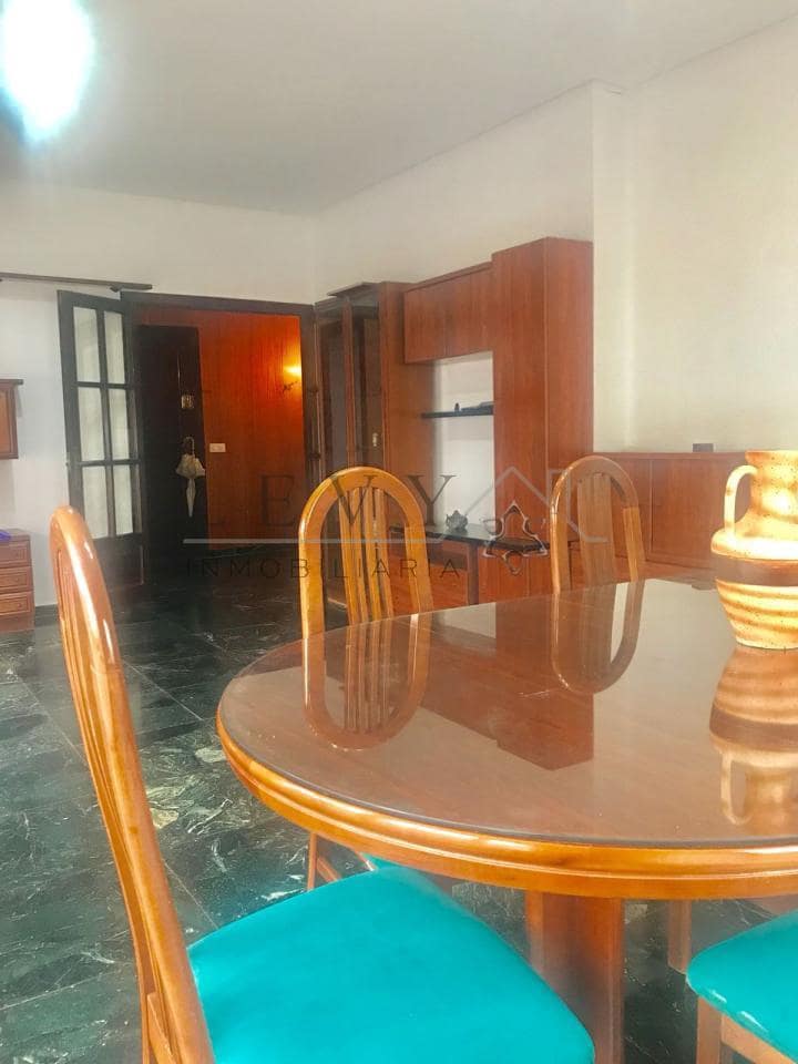 4 bedroom Flat for sale in Melilla - € 275,000 (Ref: 9583210)