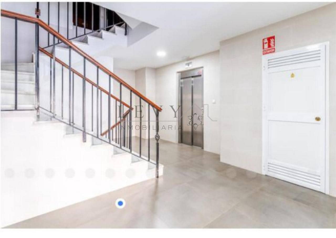 3 soverom Leilighet til salgs i Malaga by med svømmebasseng garasje - € 721 000 (Ref: 9583213)