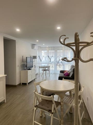 2 soveværelse Lejlighed til leje i La Victoria, Málaga by - € 1.250 (Ref: 9583217)