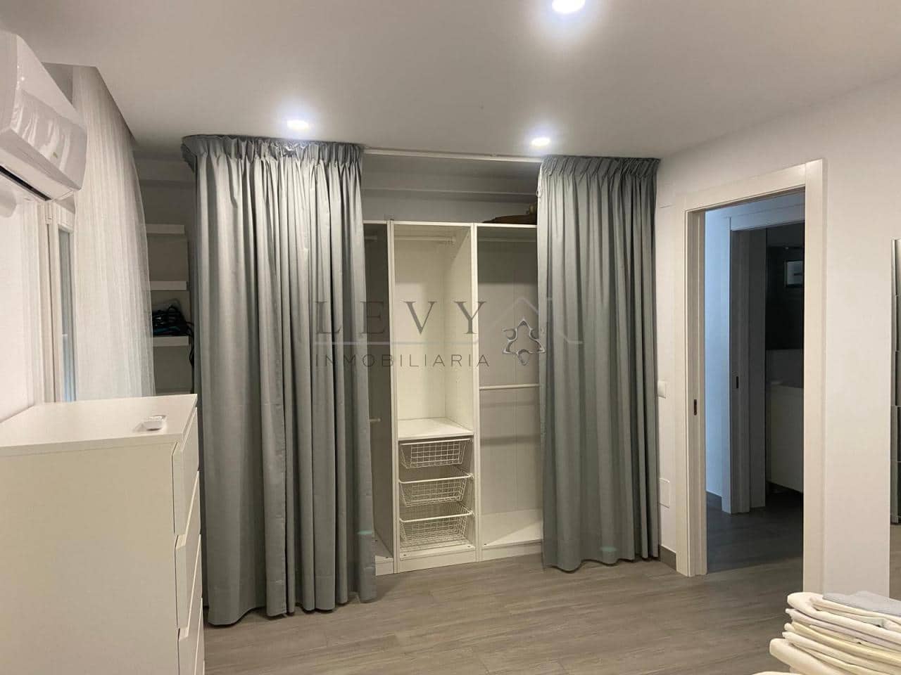 2 soveværelse Lejlighed til leje i Malaga by - € 1.250 (Ref: 9583217)