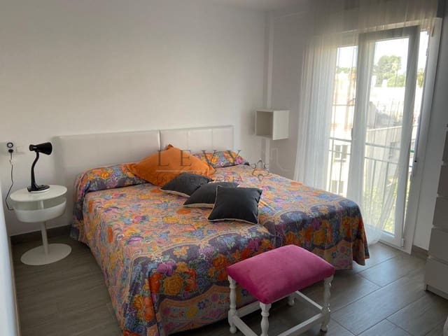 2 soveværelse Lejlighed til leje i La Victoria, Málaga by - € 1.250 (Ref: 9583217)
