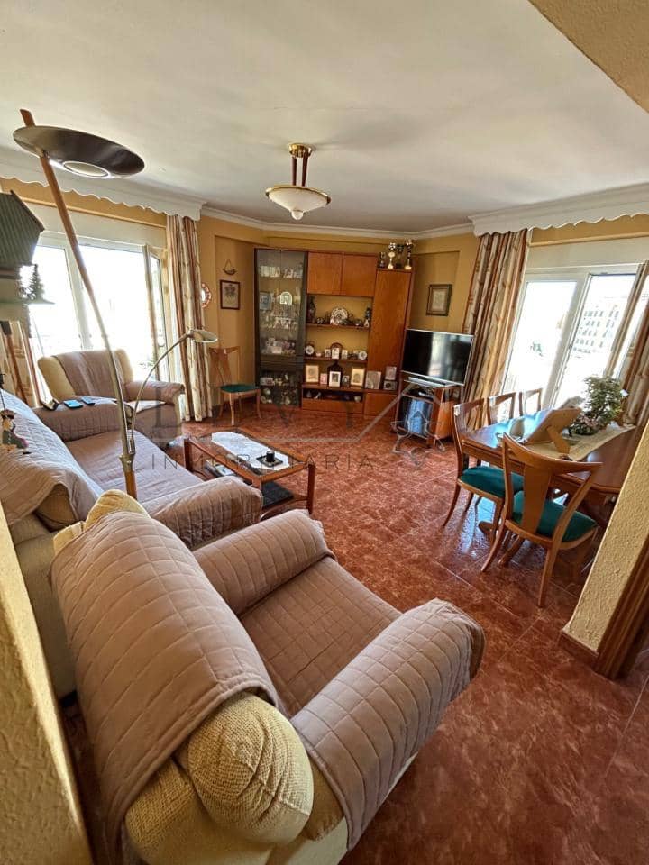 Piso de 3 habitaciones en Málaga ciudad en venta - 399.000 € (Ref: 9583218)