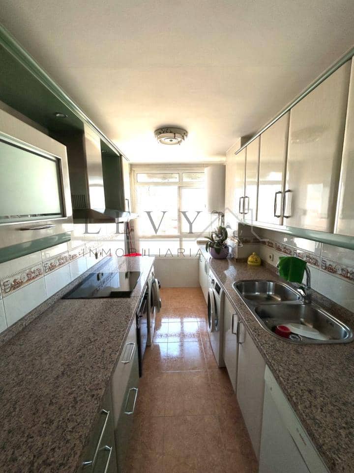 Piso de 3 habitaciones en Málaga ciudad en venta - 399.000 € (Ref: 9583218)