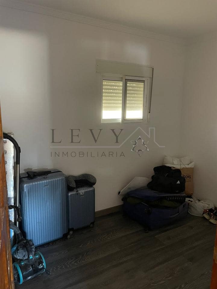 2 makuuhuone Asunto myytävänä paikassa Nueva Andalucia - 265 000 € (Ref: 9583221)