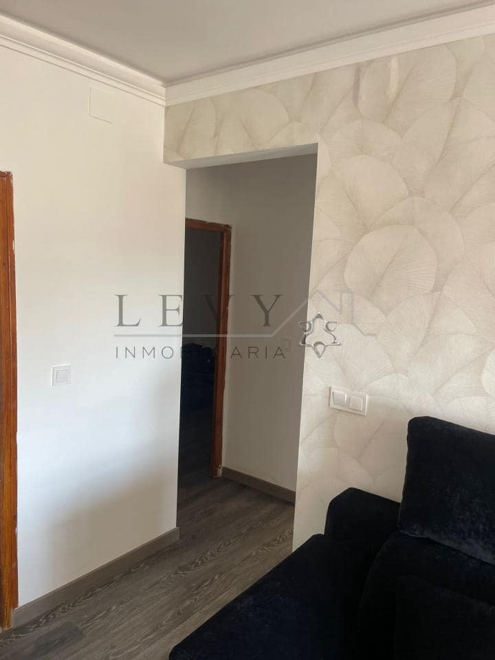 2 makuuhuone Asunto myytävänä paikassa Nueva Andalucia - 265 000 € (Ref: 9583221)