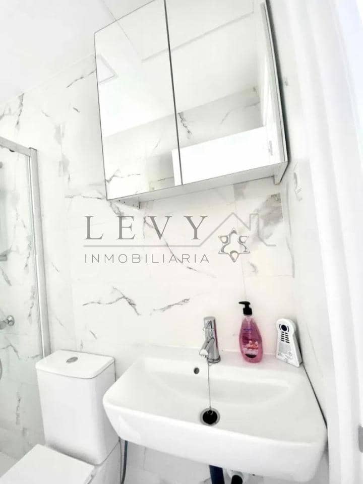 1 sovrum Lägenhet till salu i Malaga stad - 191 000 € (Ref: 9583224)