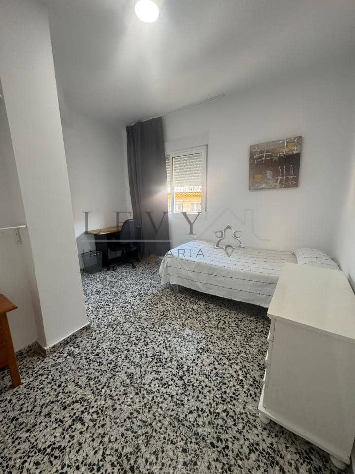 3 sypialnia Mieszkanie na sprzedaż w Miasto Malaga - 320 000 € (Ref: 9583225)