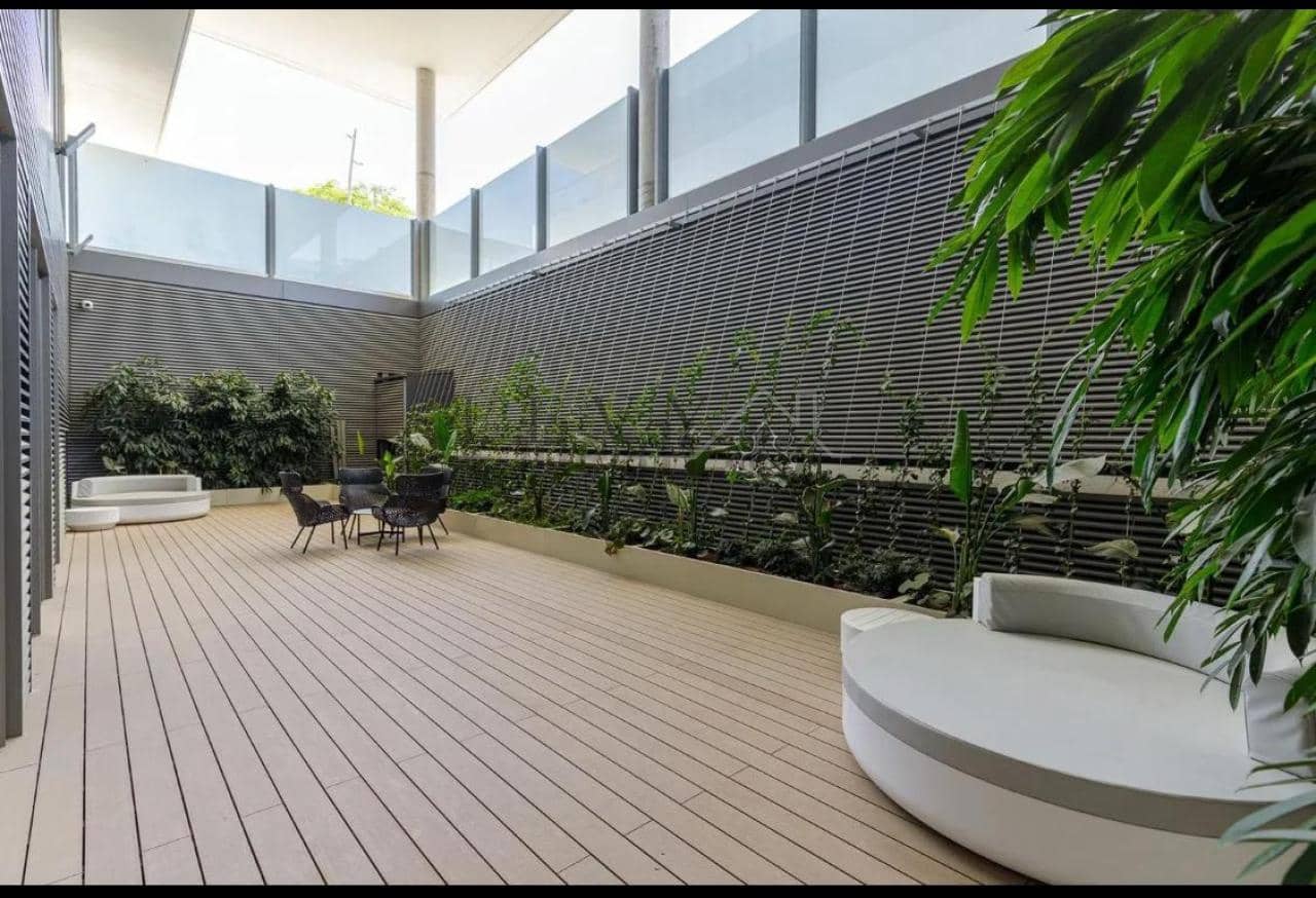 2 soveværelse Lejlighed til salg i Malaga by med garage - € 1.490.000 (Ref: 9583227)