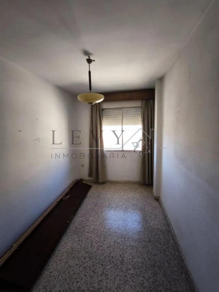 3 sovrum Lägenhet till salu i Malaga stad - 375 000 € (Ref: 9583228)