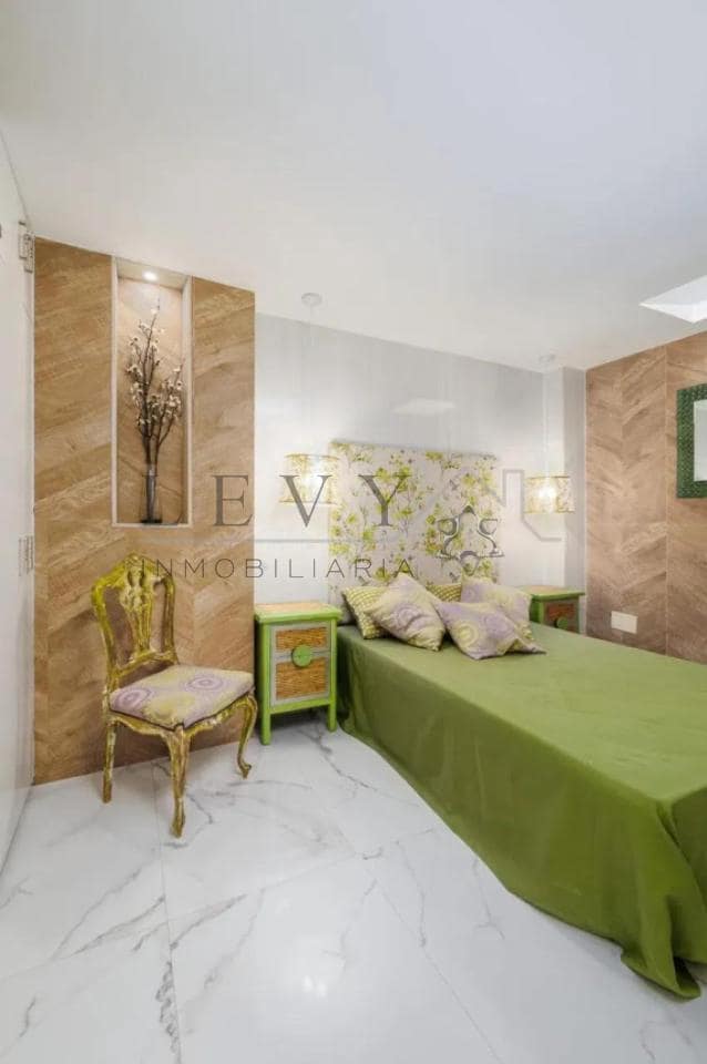 3 sovrum Lägenhet till salu i Malaga stad med garage - 550 000 € (Ref: 9583229)