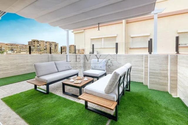 3 soveværelse Penthouse til salg i Huelin, Málaga by - € 449.000 (Ref: 9583230)