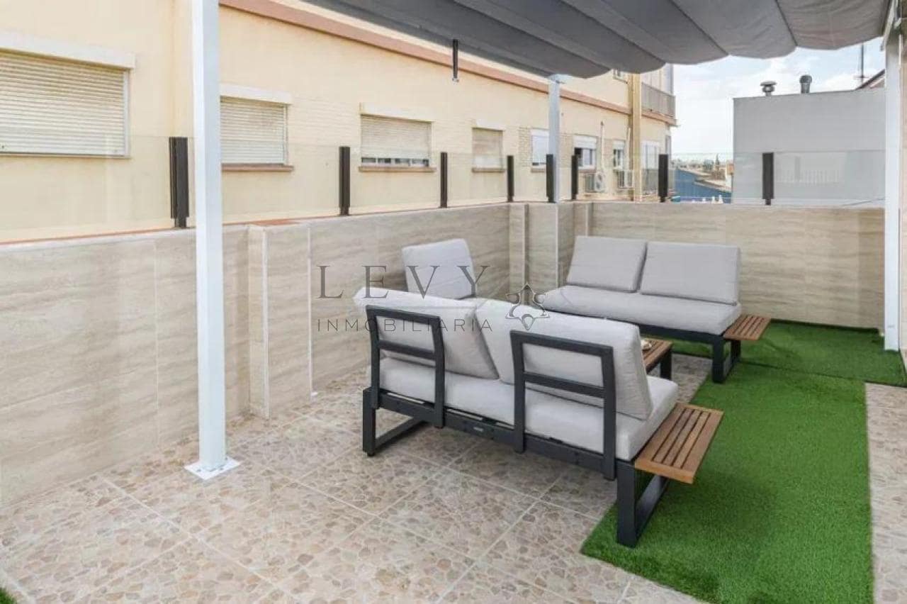 3 soveværelse Penthouse til salg i Malaga by - € 449.000 (Ref: 9583230)