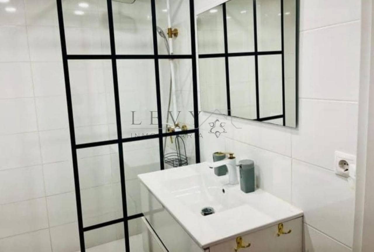 3 sypialnia Mieszkanie na sprzedaż w Miasto Malaga - 389 000 € (Ref: 9583231)