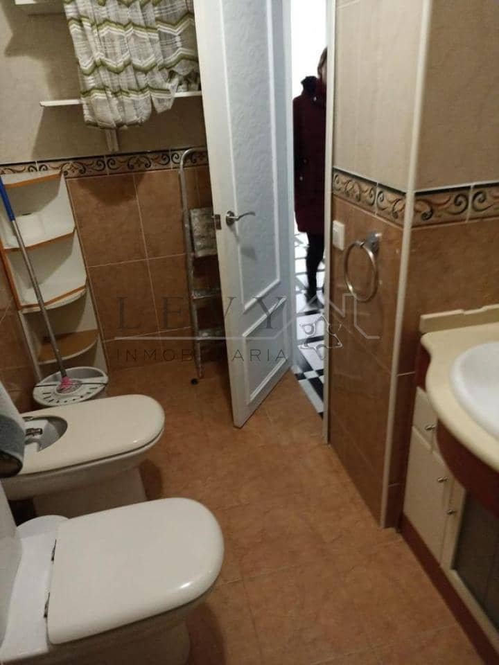 Piso de 3 habitaciones en Málaga ciudad en venta - 315.000 € (Ref: 9583234)