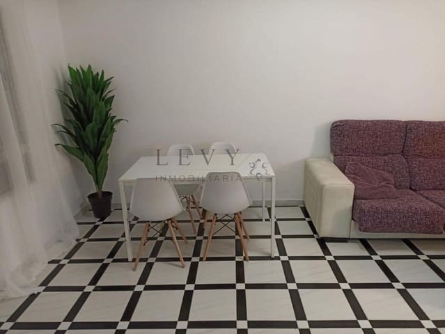 3 makuuhuone Asunto myytävänä paikassa Virgen de Belen, Málaga kaupunki - 315 000 € (Ref: 9583234)