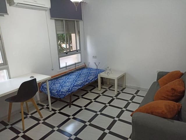 3 makuuhuone Asunto myytävänä paikassa Virgen de Belen, Málaga kaupunki - 315 000 € (Ref: 9583234)