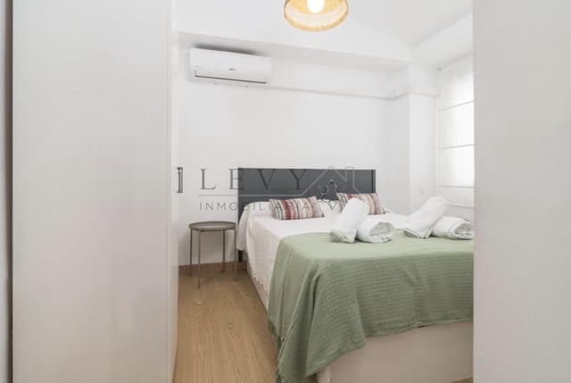 1 slaapkamer Flat te koop in La Trinidad, Málaga stad - € 199.000 (Ref: 9583236)