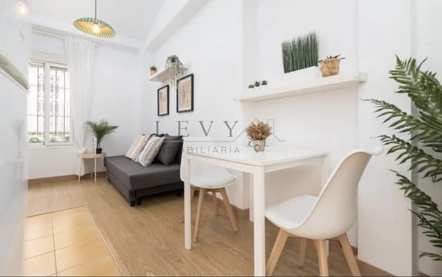 1 slaapkamer Flat te koop in La Trinidad, Málaga stad - € 199.000 (Ref: 9583236)