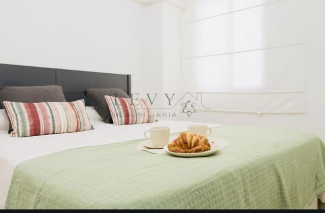 1 slaapkamer Flat te koop in La Trinidad, Málaga stad - € 199.000 (Ref: 9583236)