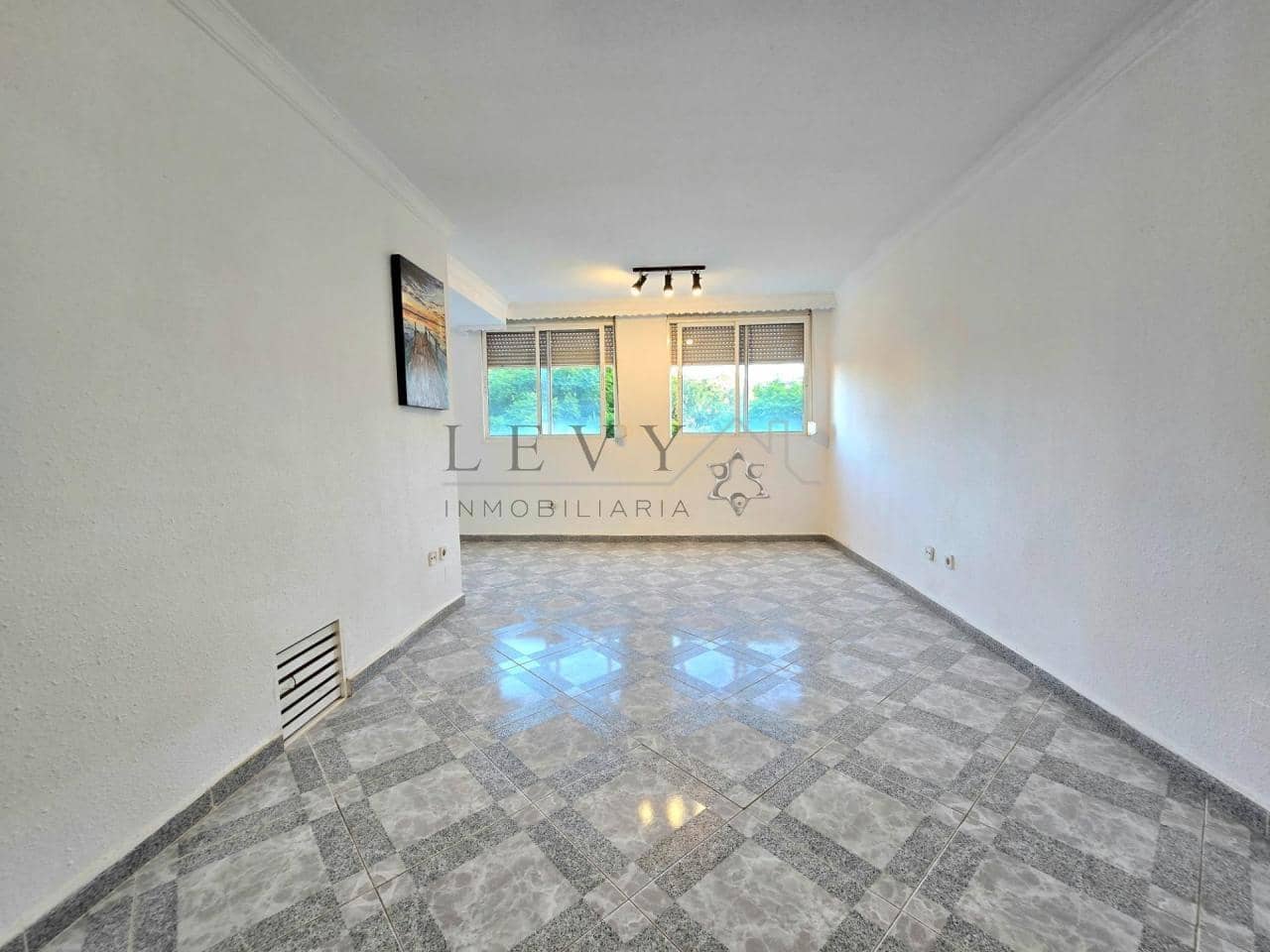 3 sovrum Lägenhet till salu i Malaga stad med garage - 375 000 € (Ref: 9583237)
