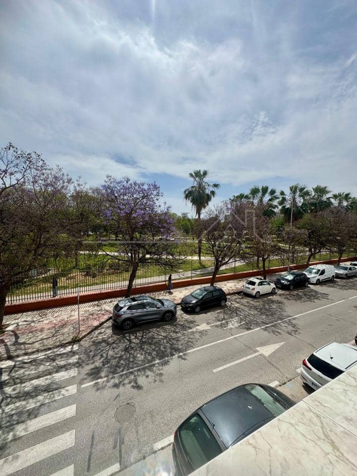 3 sovrum Lägenhet till salu i Malaga stad med garage - 375 000 € (Ref: 9583237)