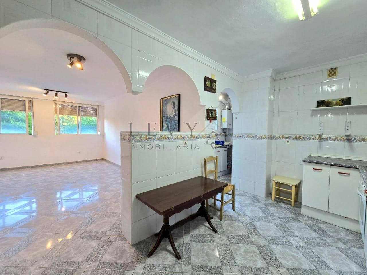 3 sovrum Lägenhet till salu i Malaga stad med garage - 375 000 € (Ref: 9583237)