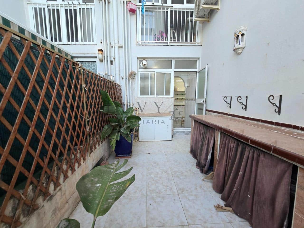 3 sovrum Lägenhet till salu i Malaga stad med garage - 375 000 € (Ref: 9583237)